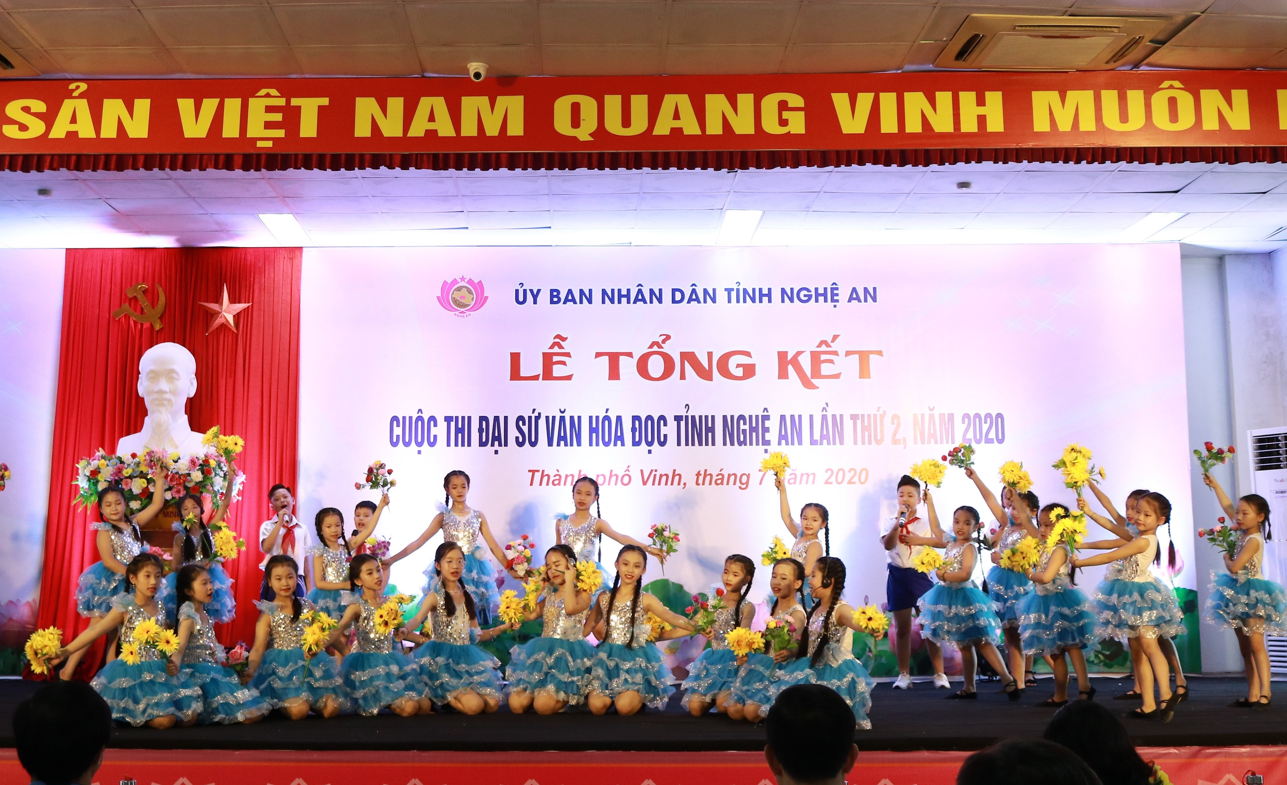 Có 218.368 bài tham gia cuộc thi “Đại sứ văn hóa đọc” tỉnh Nghệ An lần thứ 2, năm 2020